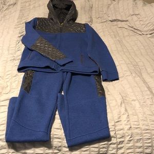 NWOT Cat &Jack set in size XL (16)